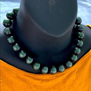 Vintage dark green shades beaded necklace